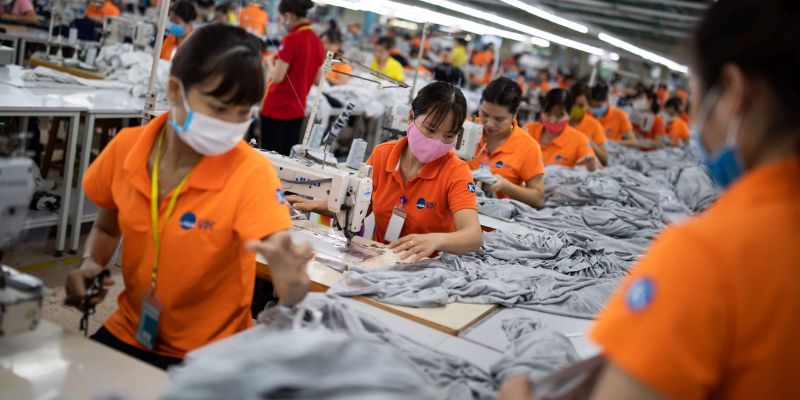 Số lượng giờ một tuần công nhân cần làm