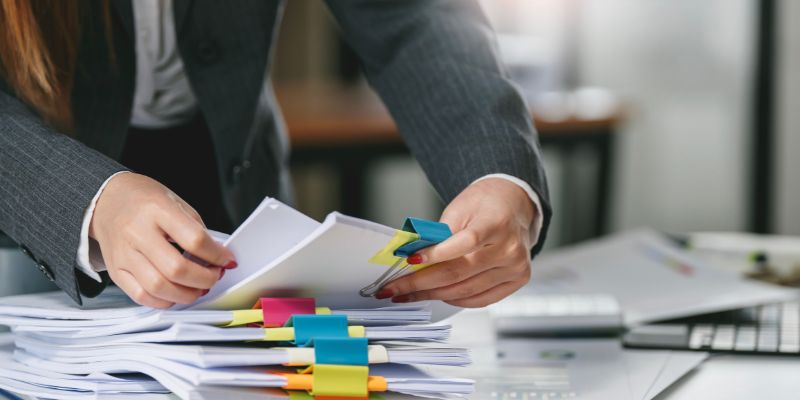 Tìm hiểu hồ sơ xin việc công nhân