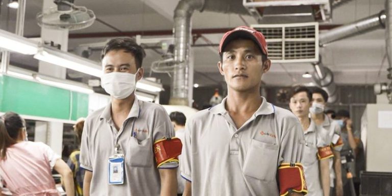 Mức Lương Công Nhân Bình Dương: Cập Nhật Theo Ngành