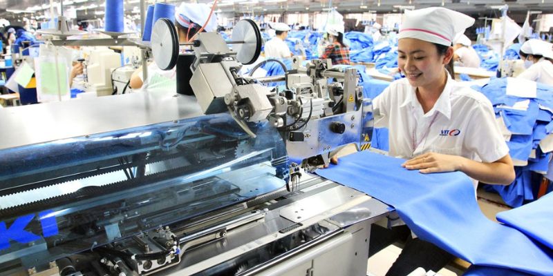 Cập nhật mức lương cơ bản công nhân 2027