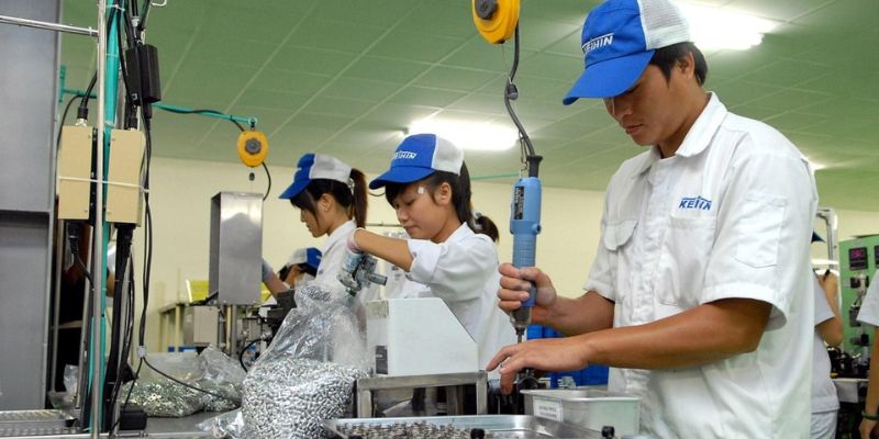 Cập nhật mức lương công nhân Hưng Yên cơ bản
